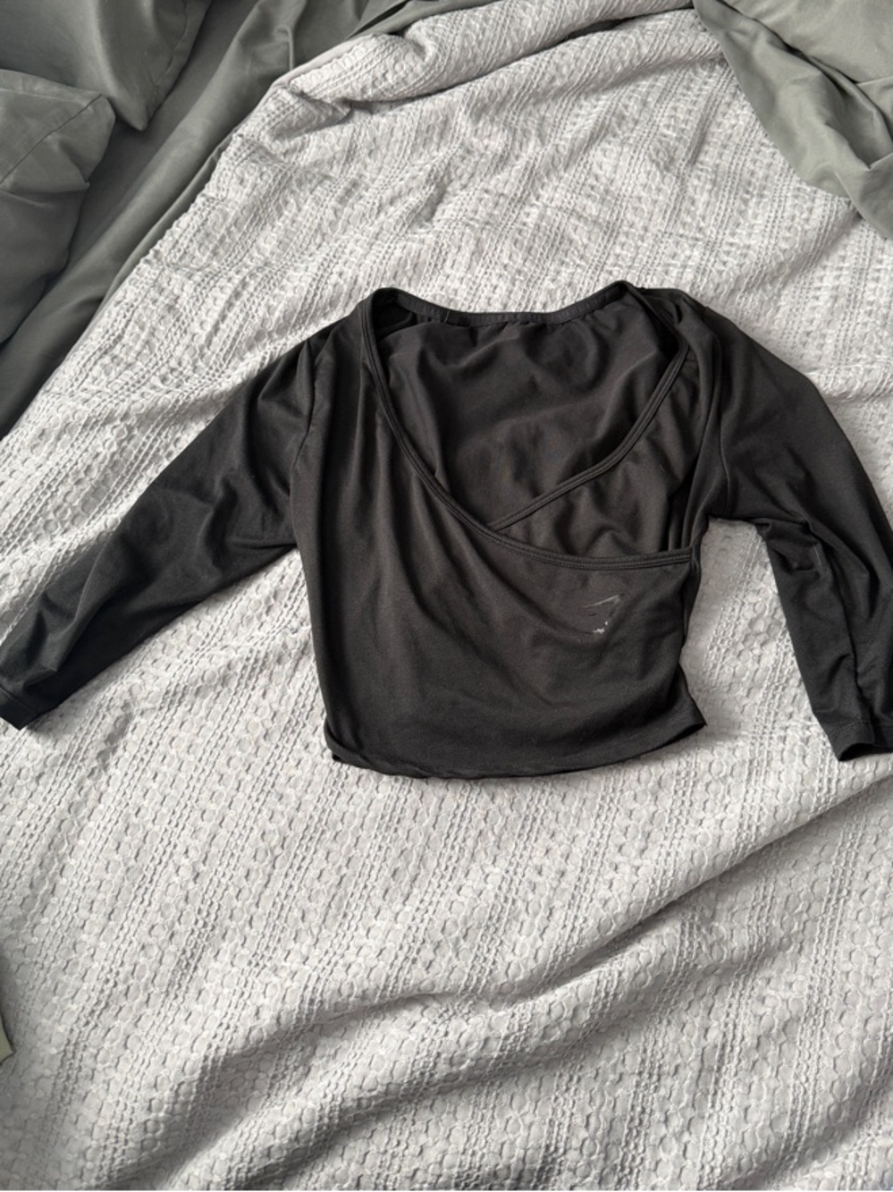 Gymshark Black Women’s Wrap-Style 3/4 Sleeve Top